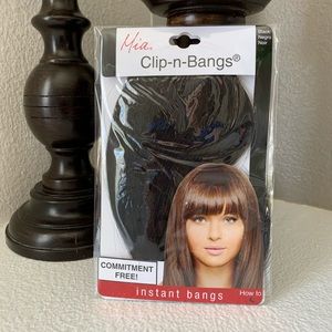 Mia clip in bangs 2 for 1